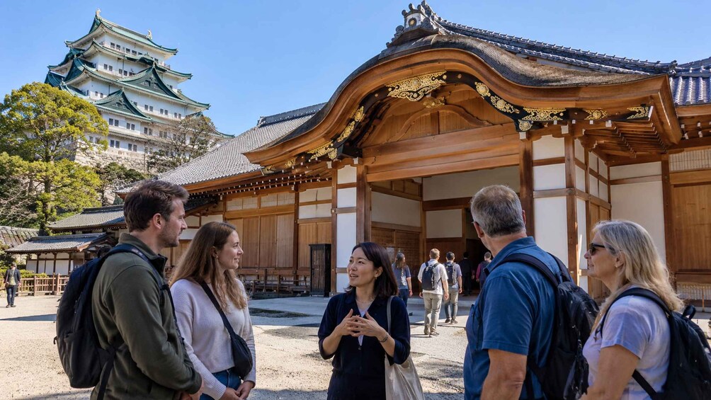 Picture 15 for Activity Nagoya: Private Castle, Samurai History & City Highlights 4