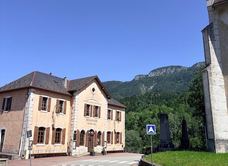 Picture 2 for Activity Departure from Annecy: Food tastings in the heart of the Bauges 3