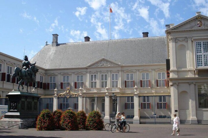 The Hague Self Guided Walking Tour Landmarks with Audio and Quiz 5