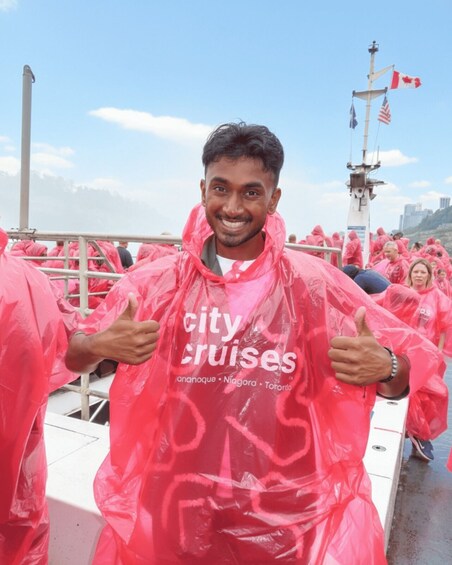 Picture 14 for Activity Mississauga: Niagara Falls Tour with Free Time 5