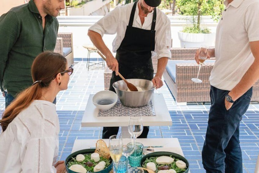 Sorrento Mozzarella Experience with Wine and Limoncello 4