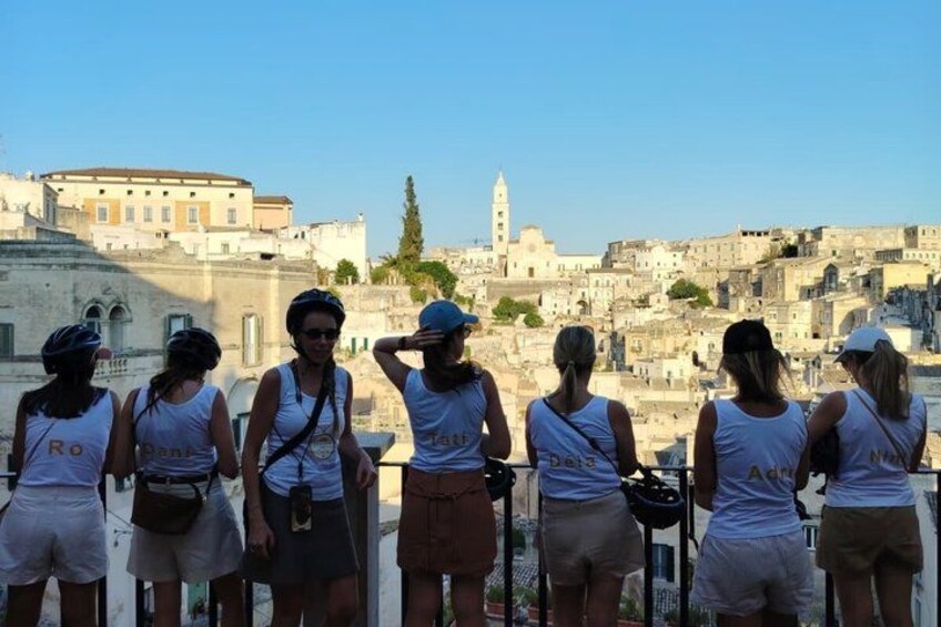Discovering the hidden treasures of Matera in and bike 3