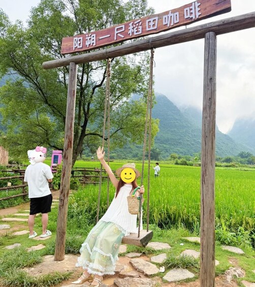 Picture 23 for Activity Guilin: Reed Flute Cave & Yangshuo Rafting Private Day Tour 4