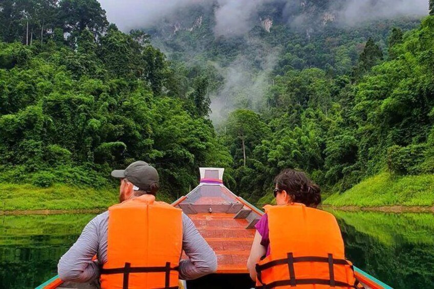 Cheow Lan Lake Tour DM Cave with Hiking and Kayak in Khao Sok 5