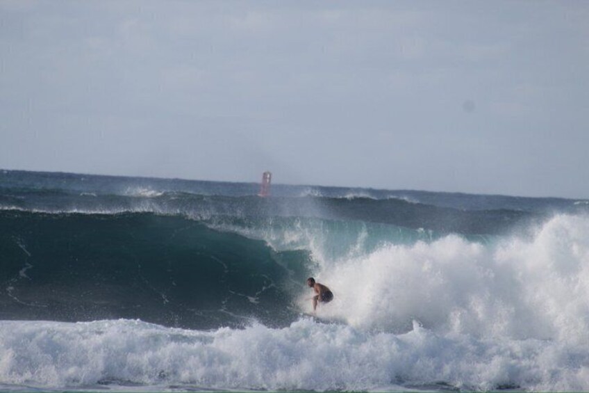 Advanced Surf Lesson in the North Shore of Oahu 2