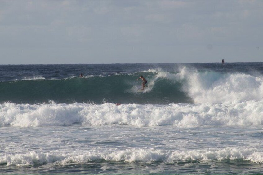 Advanced Surf Lesson in the North Shore of Oahu 5