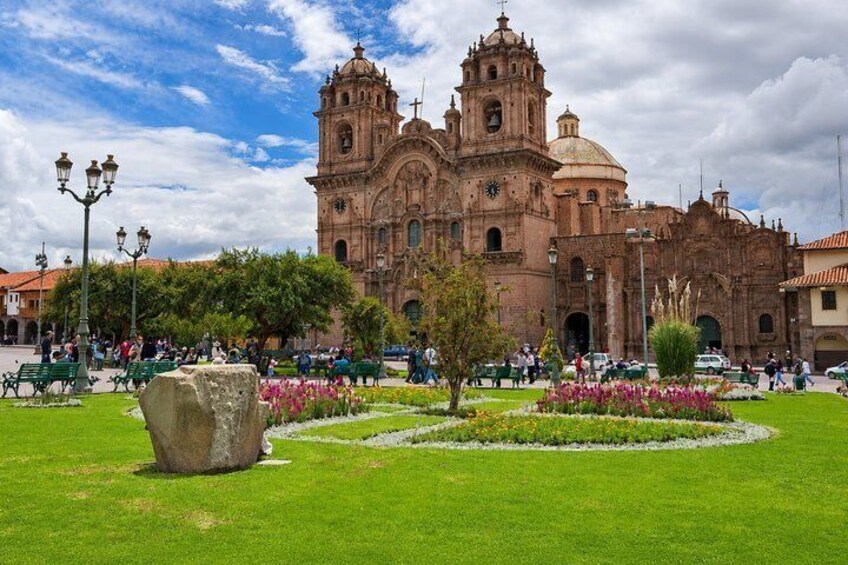 Cusco Private Tour with Traditional Peruvian Lunch 1