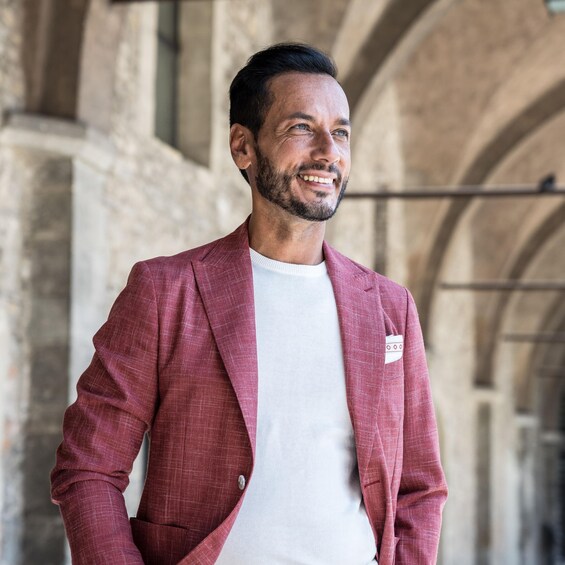 Picture 23 for Activity Bergamo: Professional private photo shoot in the Upper Town 3