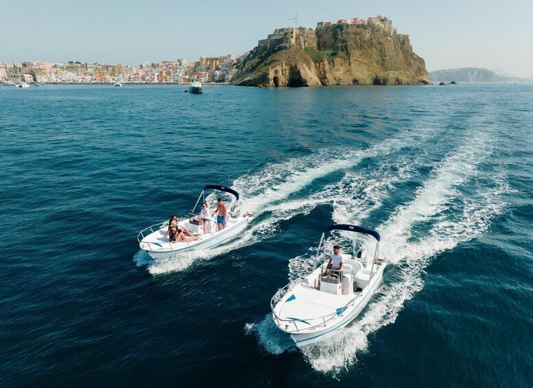 Procida: boat rental - no license required 1