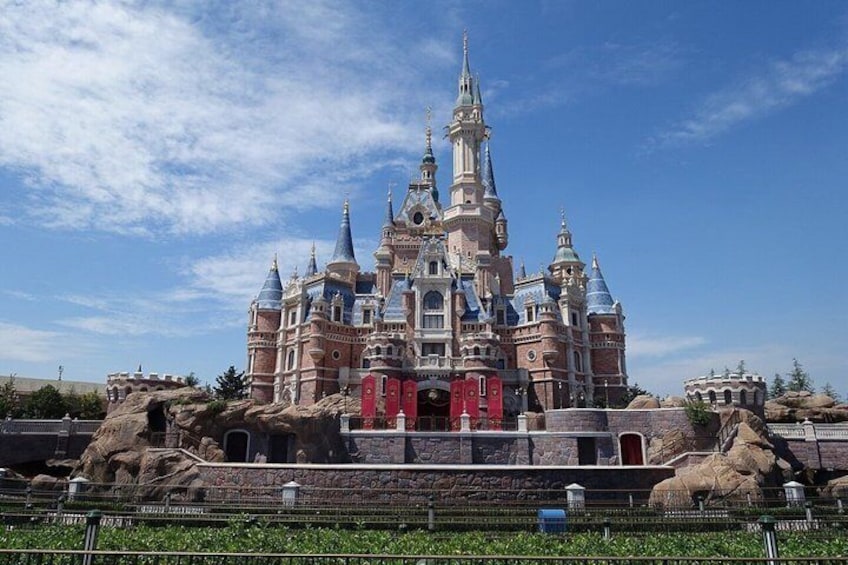 Shanghai Disney 1-Day Ticket with Optional Private Transfer 4