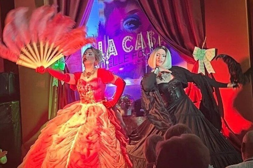 Alicante : Drag Queen Cabaret Show with Tapas Option 1