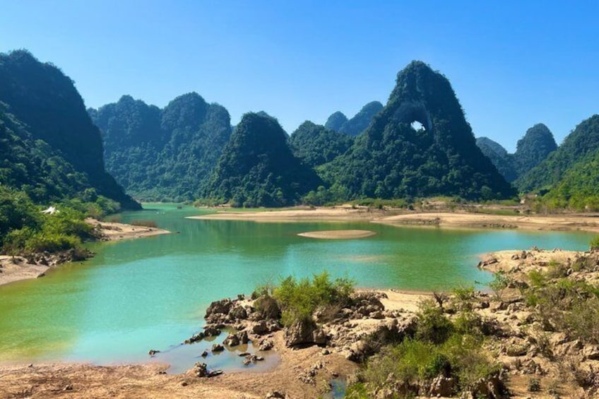 Cao Bang Loop 2-Day Small-Group Motorbike Tour with Local Guides 2
