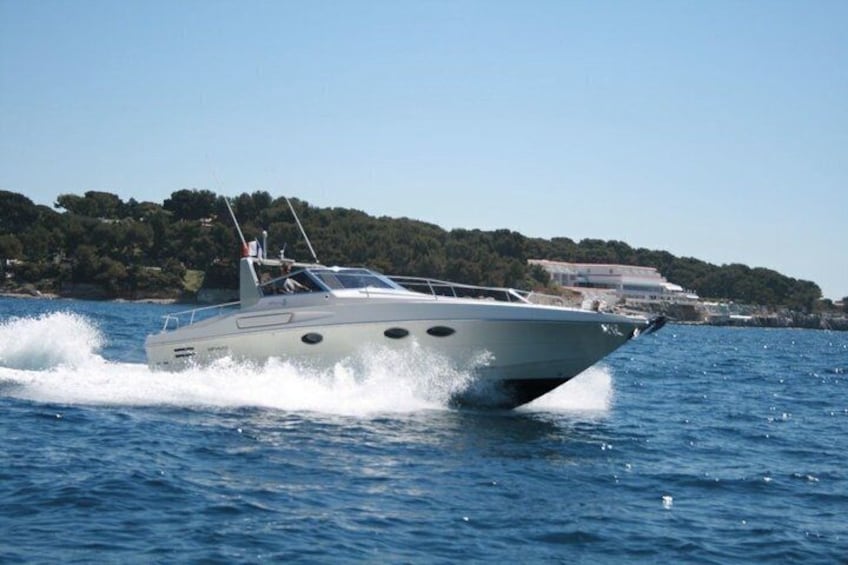 La Maddalena Boat Tour with Aperitif Lunch on Board and Snorkeling 1
