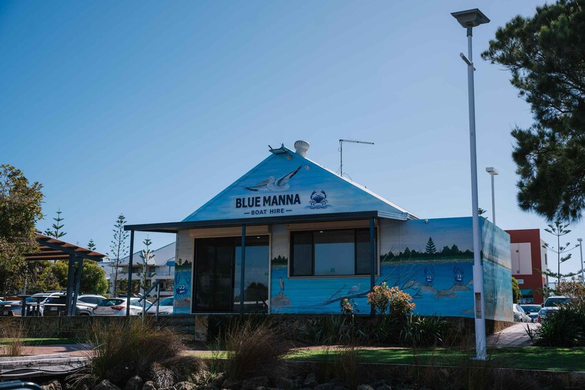 Picture 2 for Activity Mandurah: 6-Person Bowrider Boat Rental 4