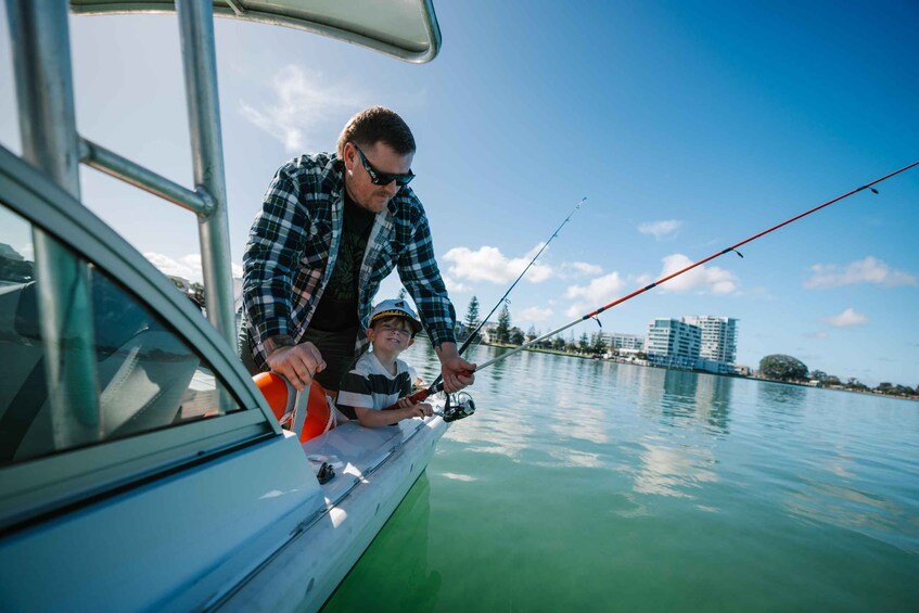 Picture 4 for Activity Mandurah: 6-Person Bowrider Boat Rental 3