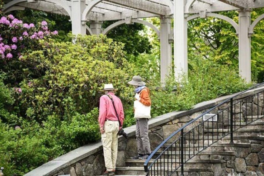 New England Botanic Garden Day Trip from Boston 5