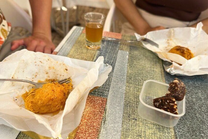 Taste Lagos Like a Local History Culture and 3 Bites Walk 5