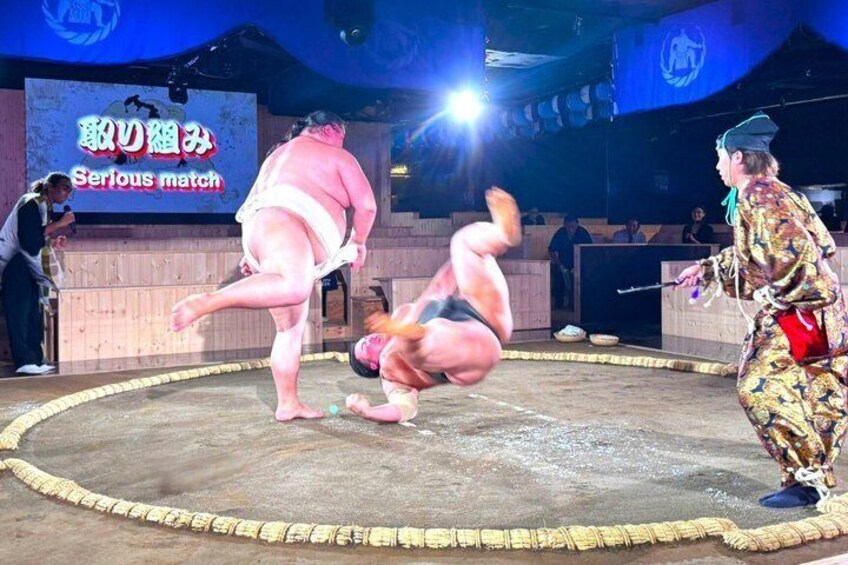 Sumo Show Experience at Tokyo Tower with Japanese Meal 2