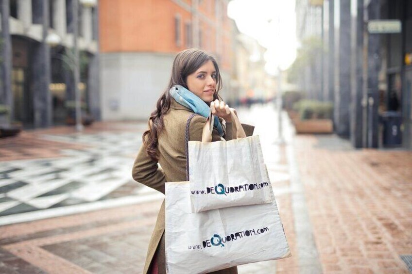 Private Shopping Tour to Fidenza Village from Milan by Car 1