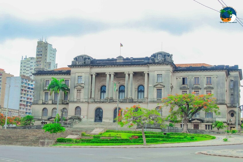 Eswatini: Maputo Day Trip with Lunch and Beach Time 1