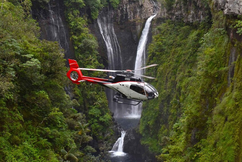 Picture 1 for Activity Réunion: Excellence helicopter tour departing from Saint-Gilles 2