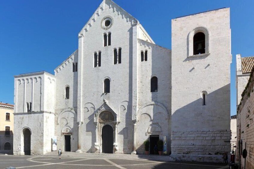 Bari Sel Guided Walking Tour Landmarks with Audio and Quiz 2