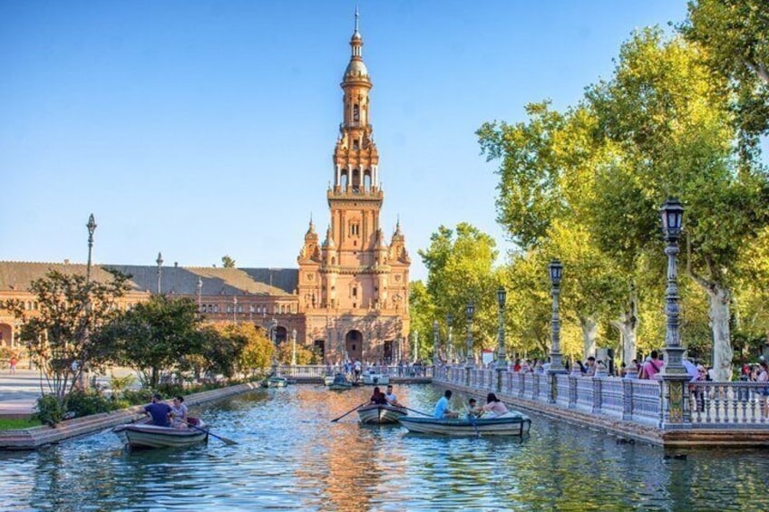 Seville Cathedral Tour with Plaza de España and Royal Alzacar 4