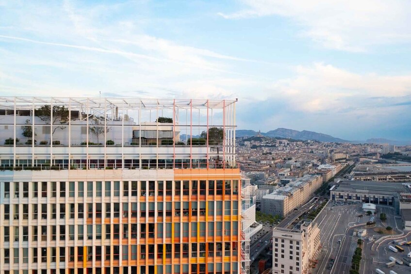 Picture 4 for Activity Comedy in the Sky! Stand-up comedy perched 135 meters high in Marseille 5