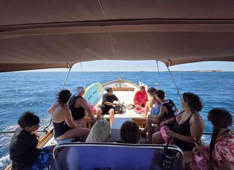 Picture 56 for Activity Gallipoli: 3-hour boat tour, aperitif on board, snorkeling and SUP 5