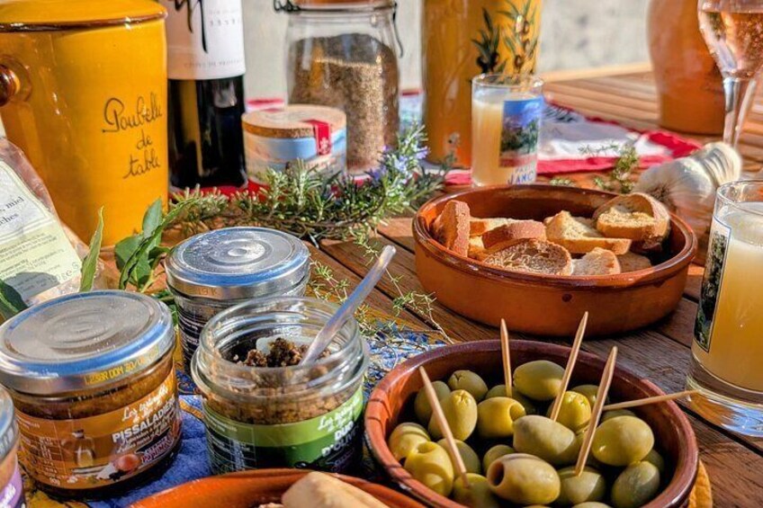 Food Tour Marseille Local specialities only With a local 4
