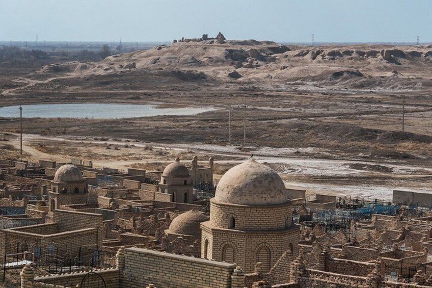 Muynak Ship Graveyard and Ancient Mizdakhan 3