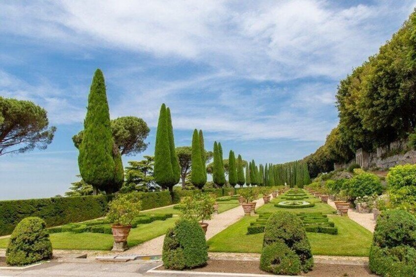 Access to the Apostolic Palace and Garden of Castel Gandolfo 3