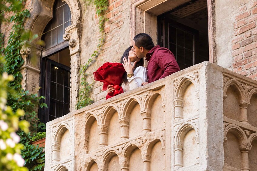 Your Romantic Day in Verona: Juliet & City Highlights 1