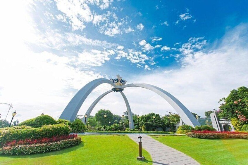 Singapore to Johor Bahru Food Exploration and Sightseeing DayTrip 4