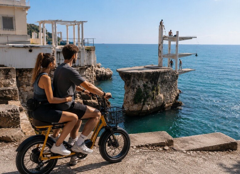 Travel back in time for two on an e-Fatbike in Nice 1