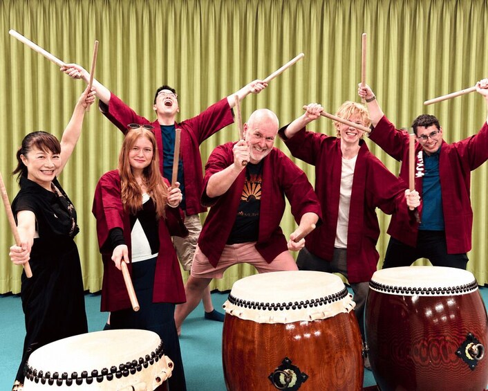 Tokyo Taiko Drumming Experience at a Sacred Shinjuku Temple 2