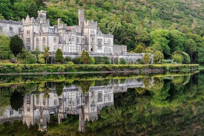 The Quiet Man Trail Connemara Filming Tour Cong Kylemore Abbey 2