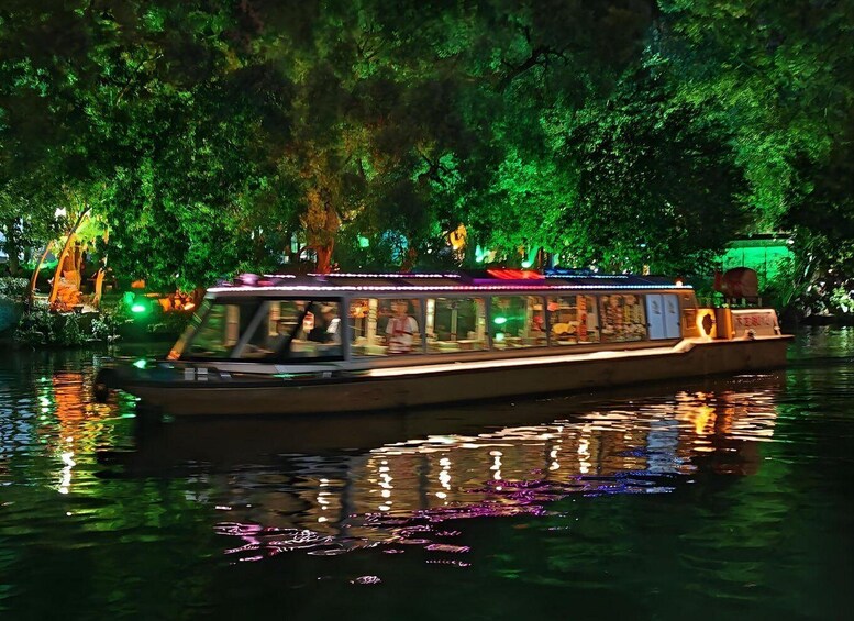 Picture 4 for Activity Guilin: Night Cruise on Two Rivers & Four Lakes with Lights 4