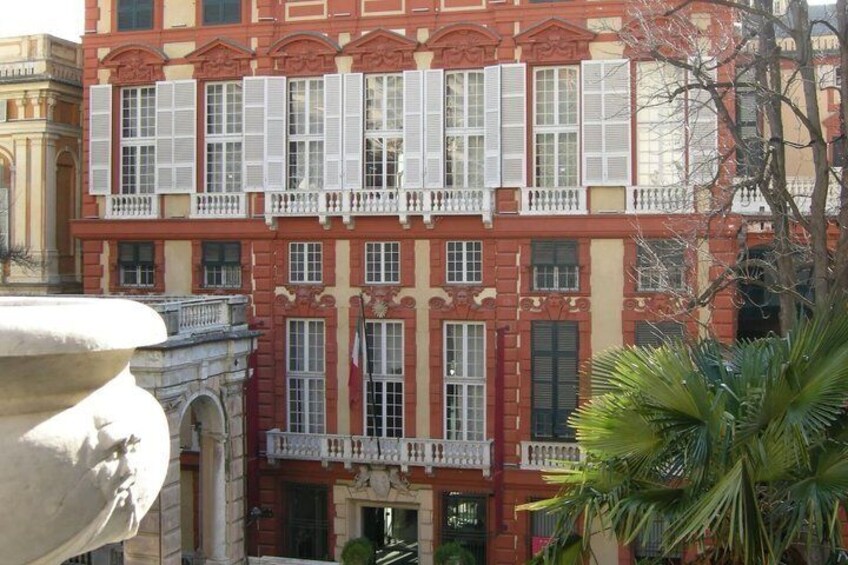 Genoa Self Guided Walking Tour with Audio and Quizzes 5