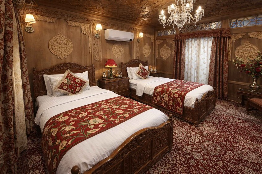 Picture 23 for Activity Essence of Kashmir 5 days 4 Night Accommodation With Tours 2
