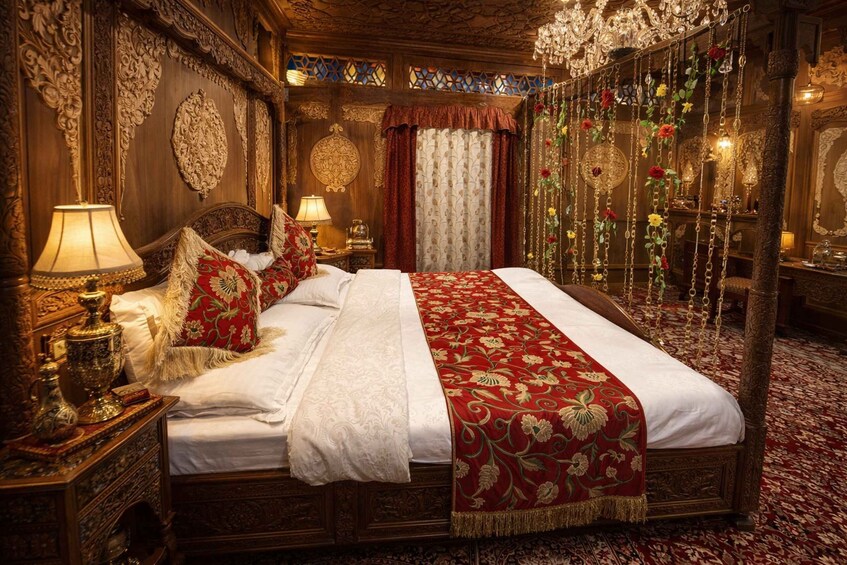 Picture 25 for Activity Essence of Kashmir 5 days 4 Night Accommodation With Tours 3