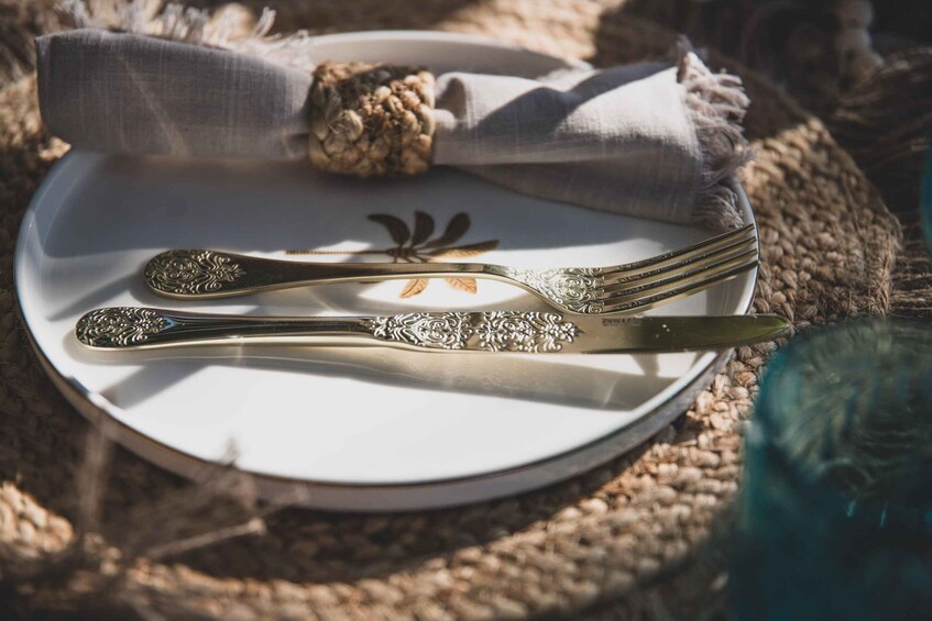 Picture 11 for Activity Málaga: Styled Outdoor Picnic with Tapas. 4