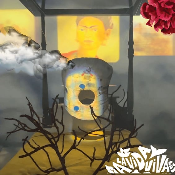 Picture 5 for Activity Frida Kahlo: Live Art Experience – Tulum 3