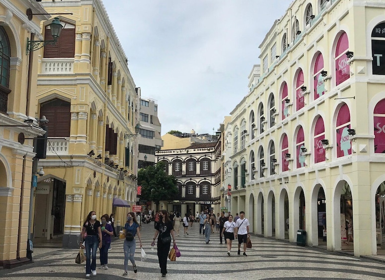 Picture 2 for Activity From Hong Kong: Macau Night Tour via HZMB w/Dinner, Transfer 5