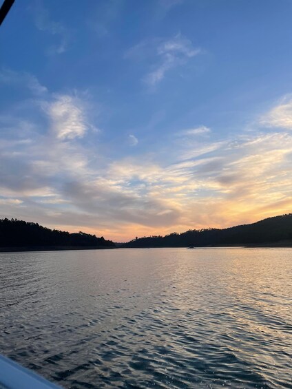 Picture 1 for Activity Boat rides on the Castelo de Bode Reservoir 5