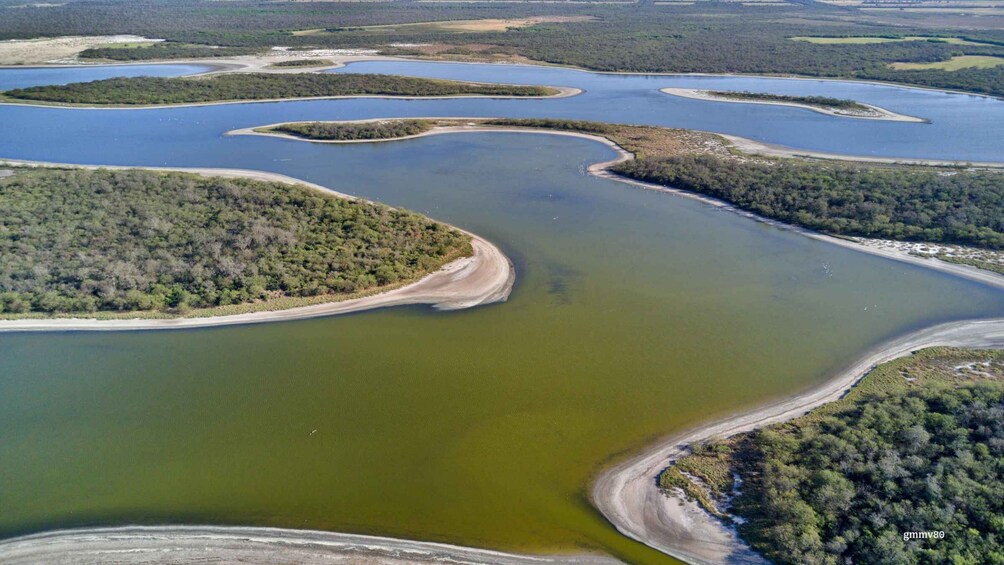 Tour of the Salt Lagoons of the Paraguayan Chaco + Philadelphia Museums 1