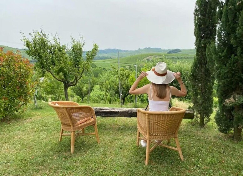 Picture 3 for Activity Monferrato: e-bike tour through the vineyards with Piedmontese wine tasting 5