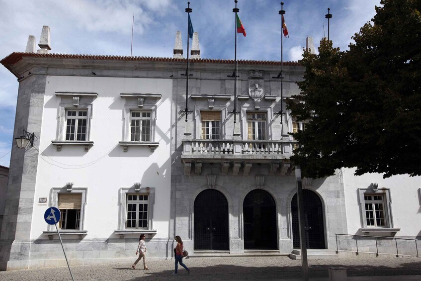 Picture 1 for Activity Beja: Tour of the city's monuments and a surprise with Cante Alentejano 5
