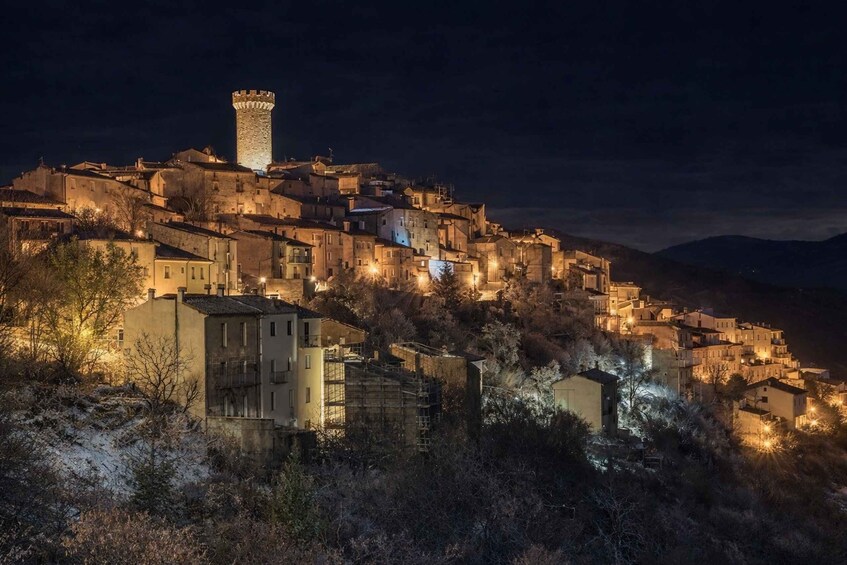Photographic Glimpses: Tour of Santo Stefano and Castelvecchio by Night 1