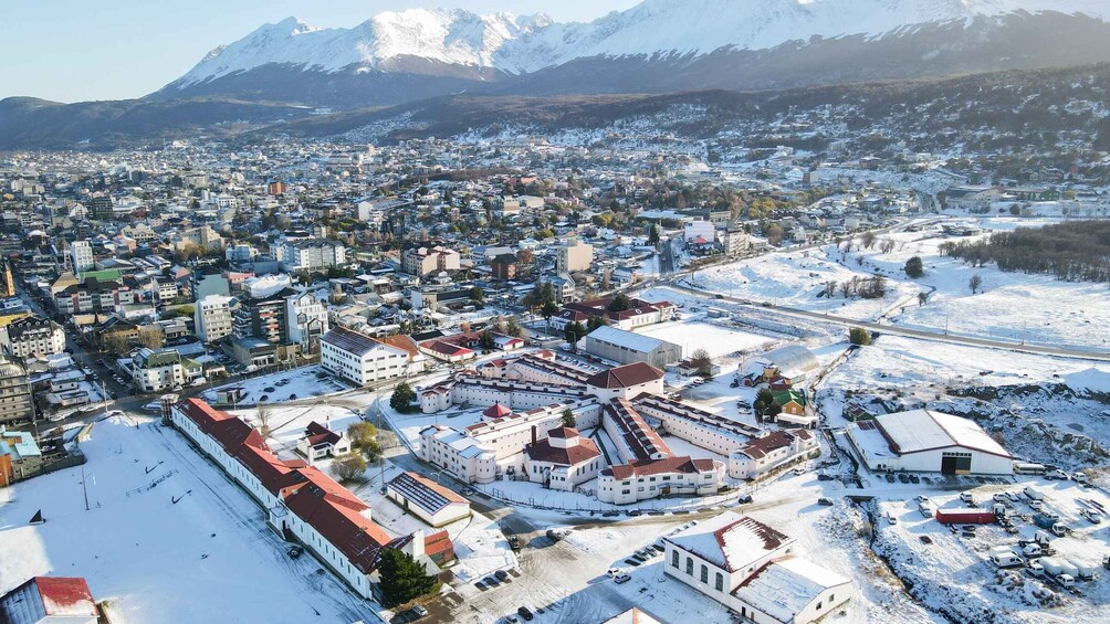 Picture 1 for Activity Ushuaia: Private Sightseeing Tour with Hike and Coffee Break. 4